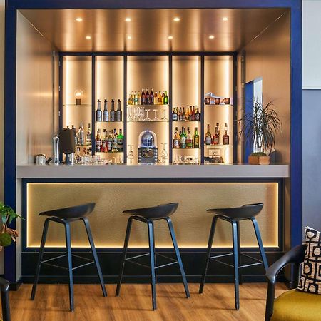 Novotel Paris 17 Bagian luar foto