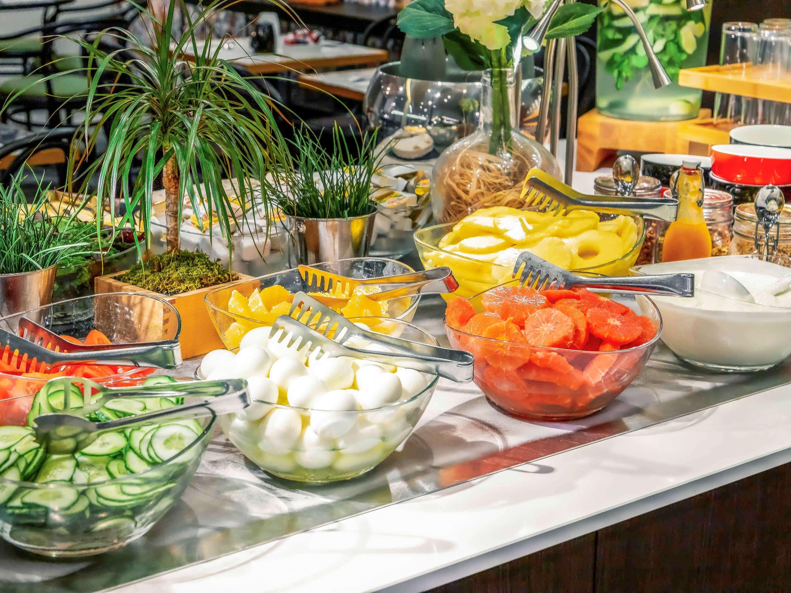 Novotel Paris 17 Bagian luar foto