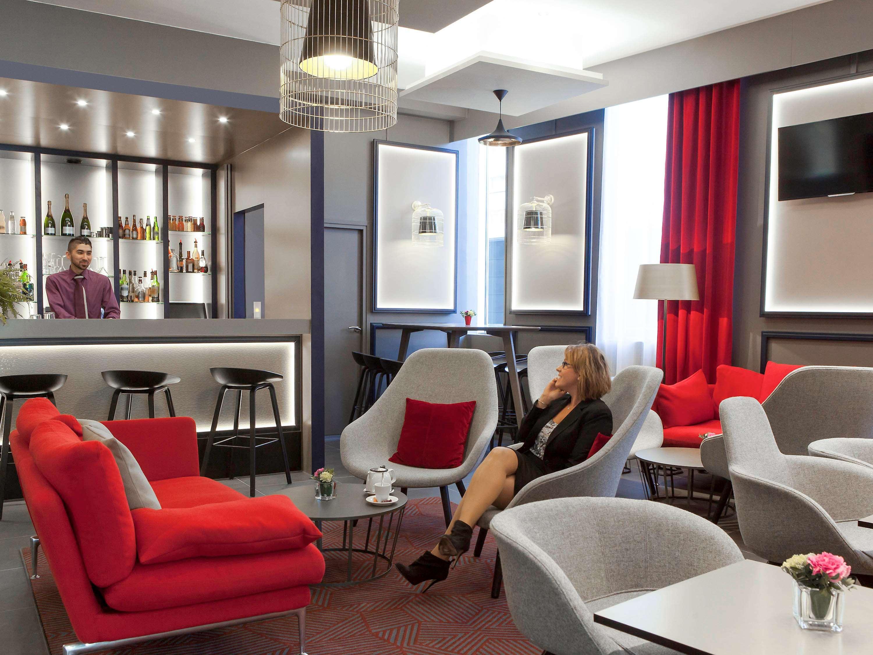 Novotel Paris 17 Bagian luar foto